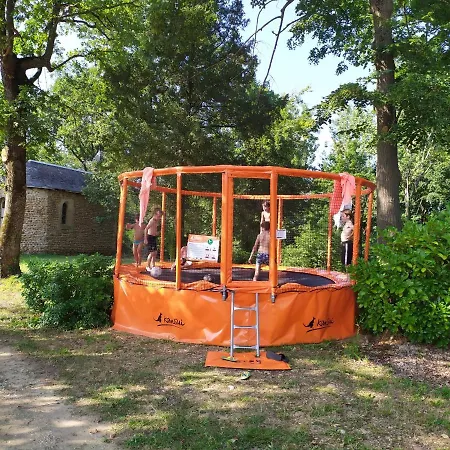 营地 Domaine De Senaud 阿尔邦