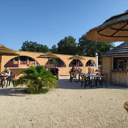 Camping Domaine De Senaud Albon