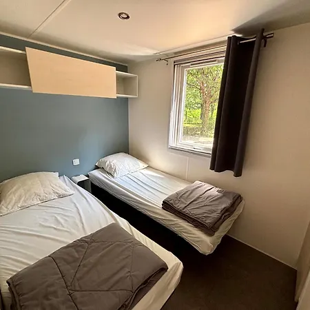 Domaine De Senaud Camping *