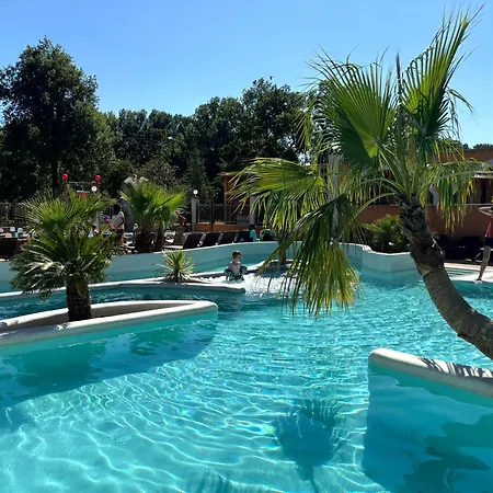 Domaine De Senaud Camping Albon